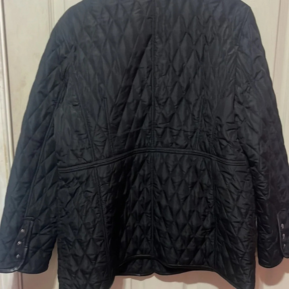 Chico's Black Quilted Snap Front Jacket with Front Pockets - Picture 3 of 4